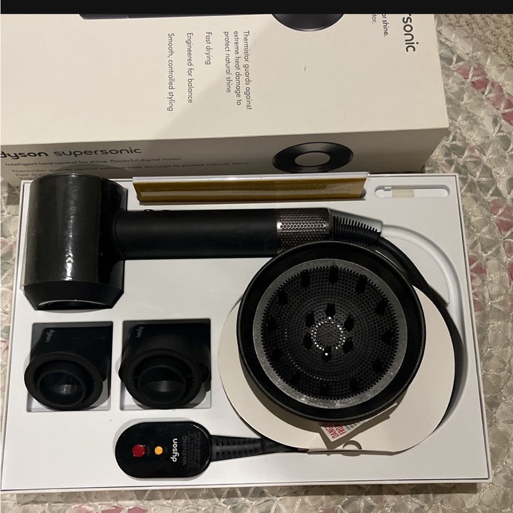 *** SOLD***Dyson Supersonic Hair Dryer in Black